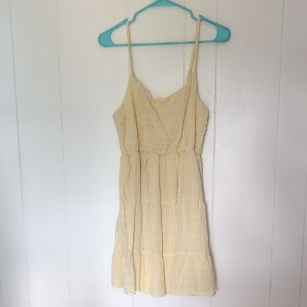 Elegant Pastel Yellow Sundress